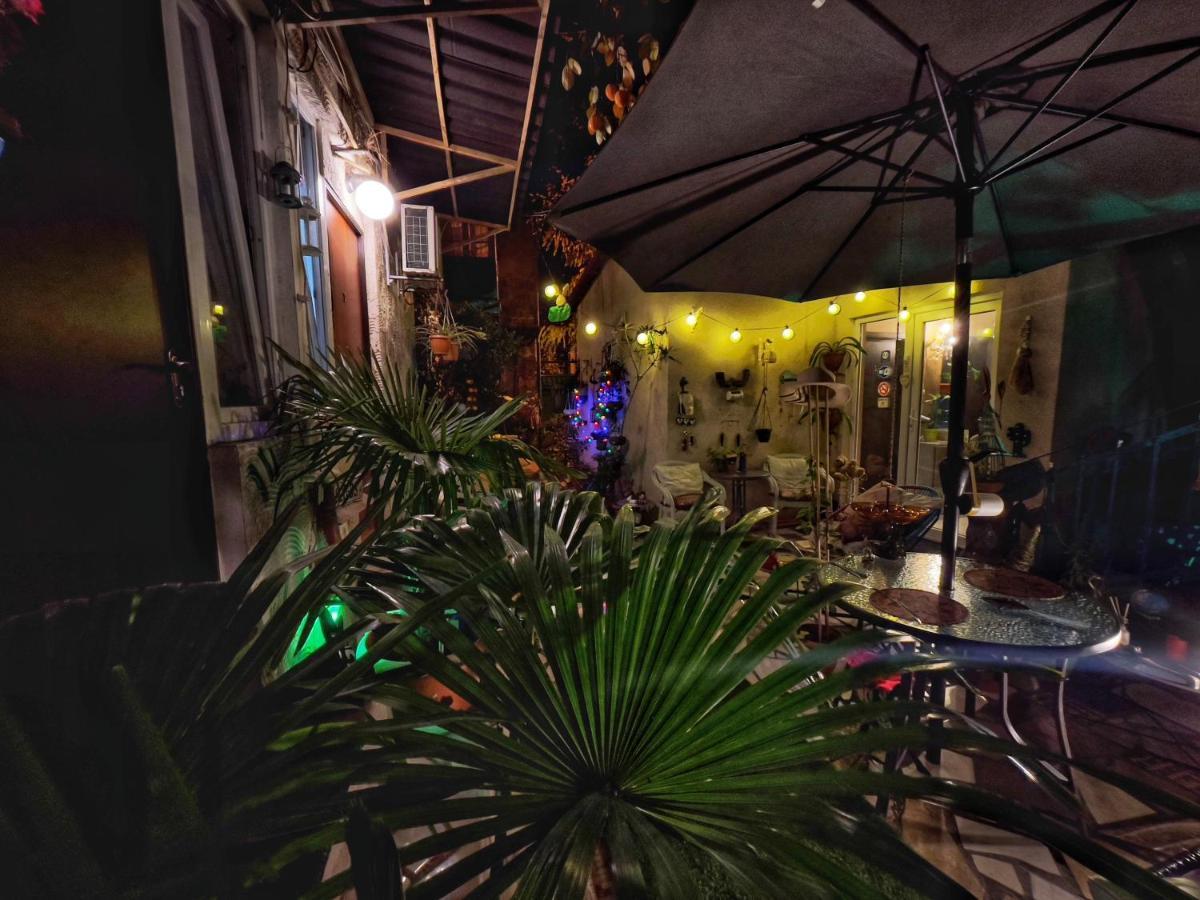 Hotel Maria Tbilisi Bagian luar foto